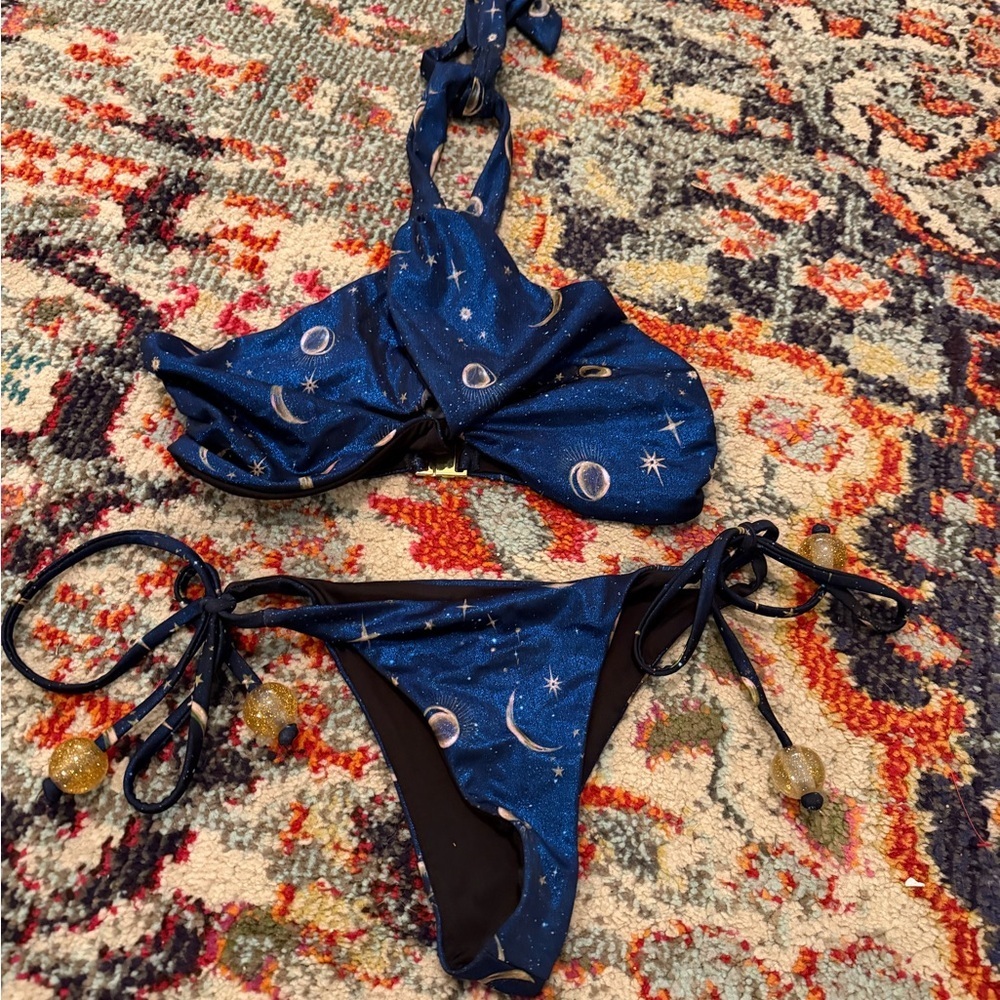 Beach Riot Jessica Top + soleil Bottom in Gold Celestial Size Small perfect cond